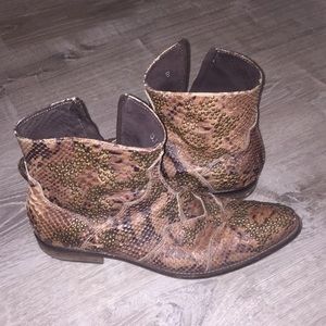 True religion leather boots